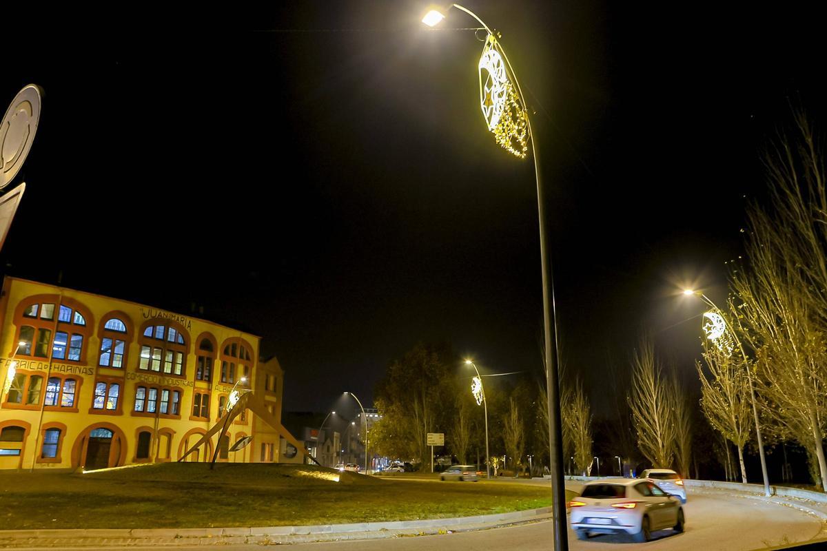 La il·luminació nadalenca de les festes a Manresa
