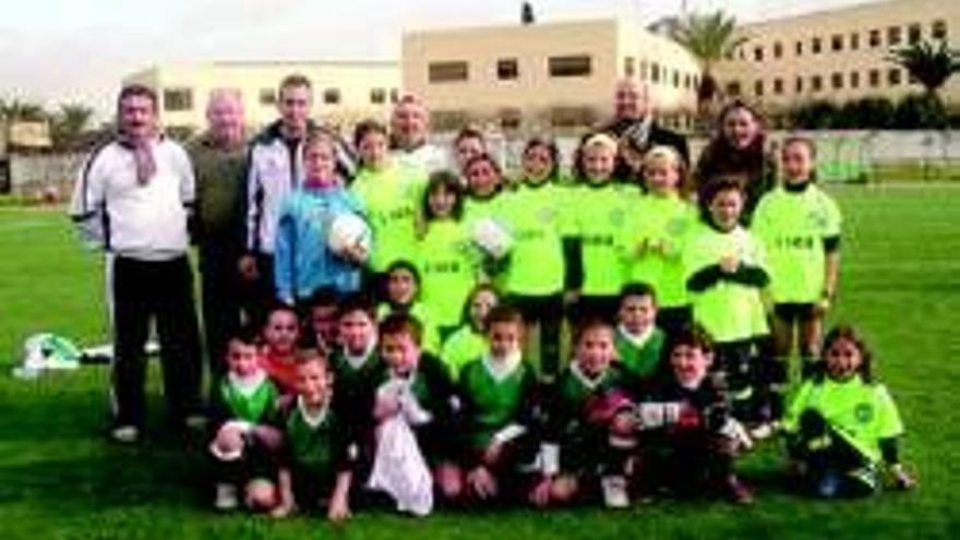 El fútbol femenino se abre paso en Badajoz capital