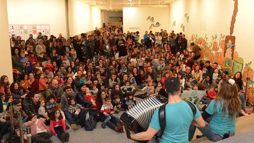 El Salón Internacional do Libro Infantil e Xuvenil de Pontevedra cumple 25 años