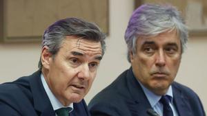 La CNMV critica les xarxes socials per no retirar publicitat de fraus