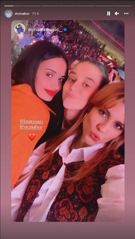 Victoria Federica con Lara Tronti y la cantante Miriam