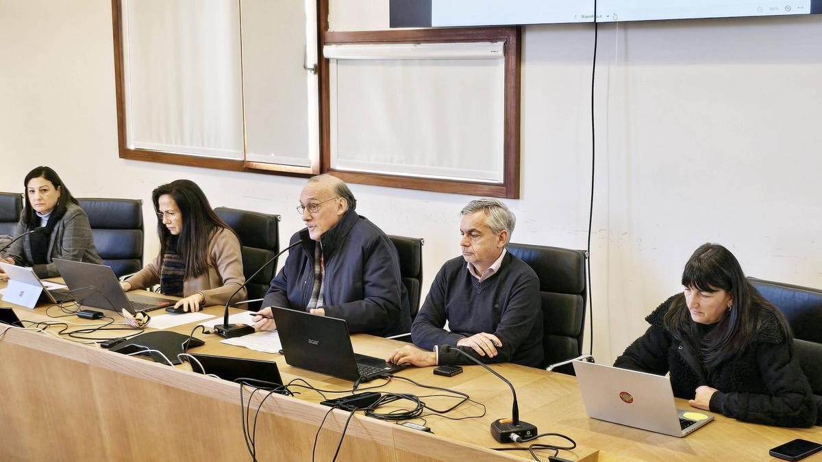 Consello de goberno extraordinario de la UVigo, este martes