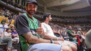 Ricky Rubio, en las gradas del Olímpic de Badalona presenciando el Joventut-Tenerife.