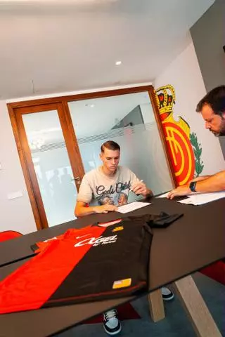 Álex Sala regresará a El Arcángel con la camiseta del Mallorca
