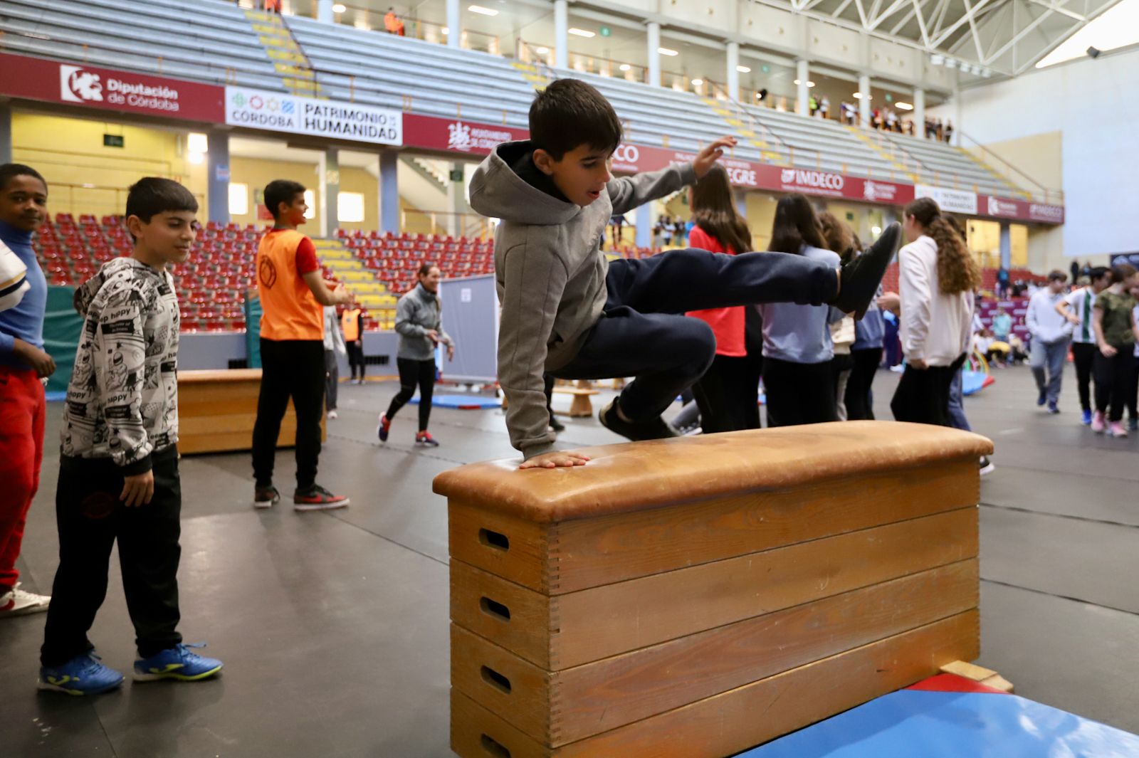 El palacio municipal de deportes Vista Alegre acoge una nueva edición de la Gimnastrada