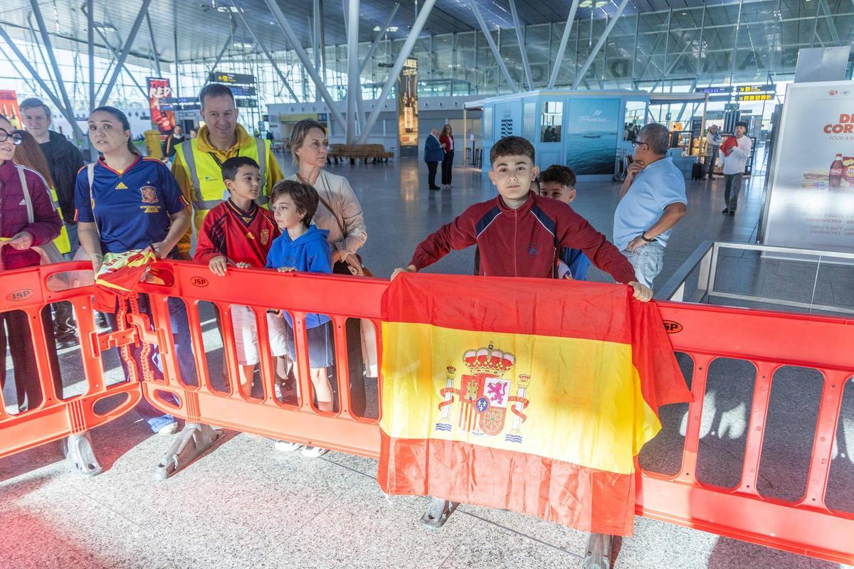 De Lavacolla al Mundial: la Selección ya vuela a Estados Unidos