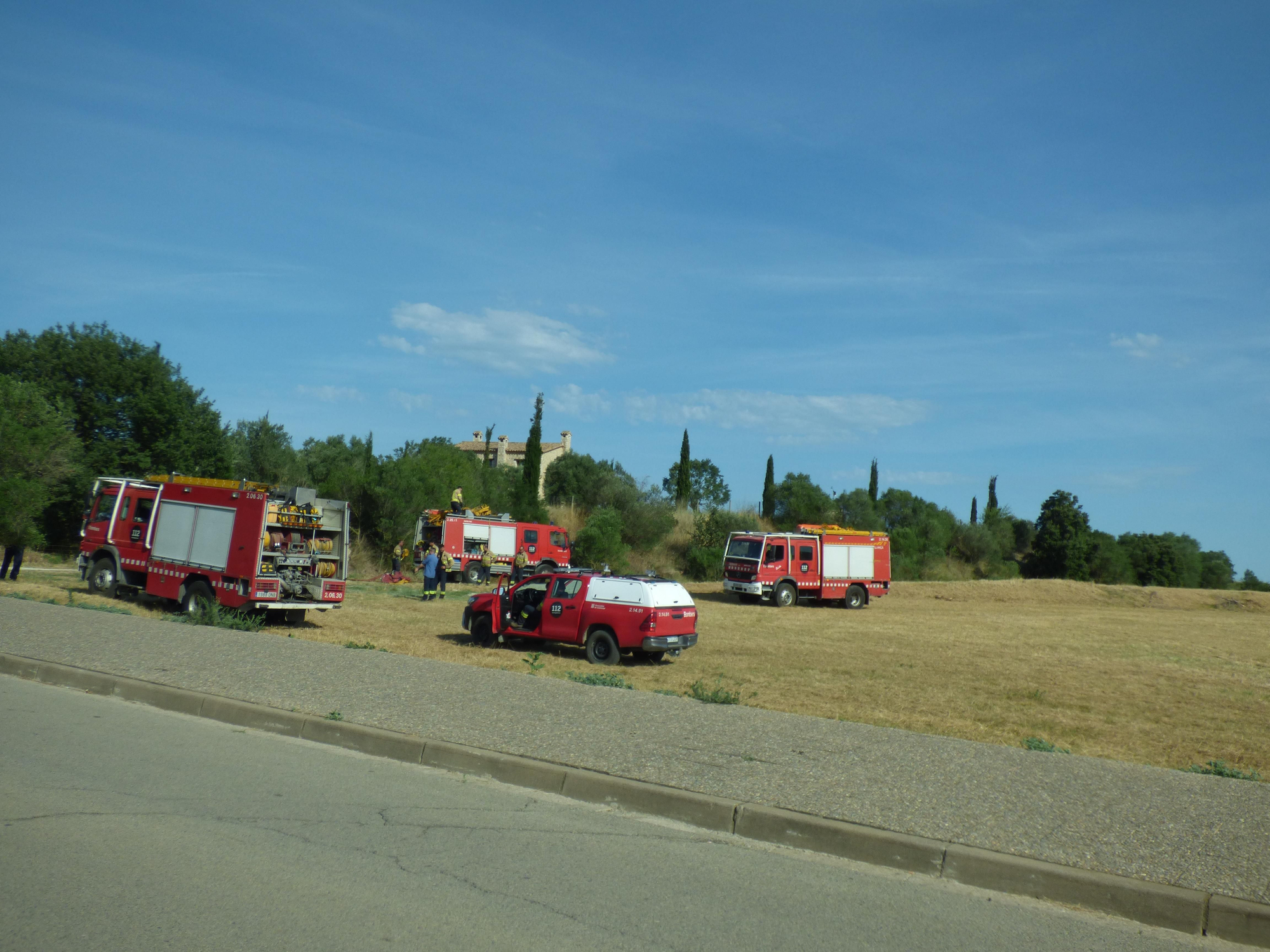 Un incendi ha calcinat 32 hectàrees de vegetació agrícola a Peralada