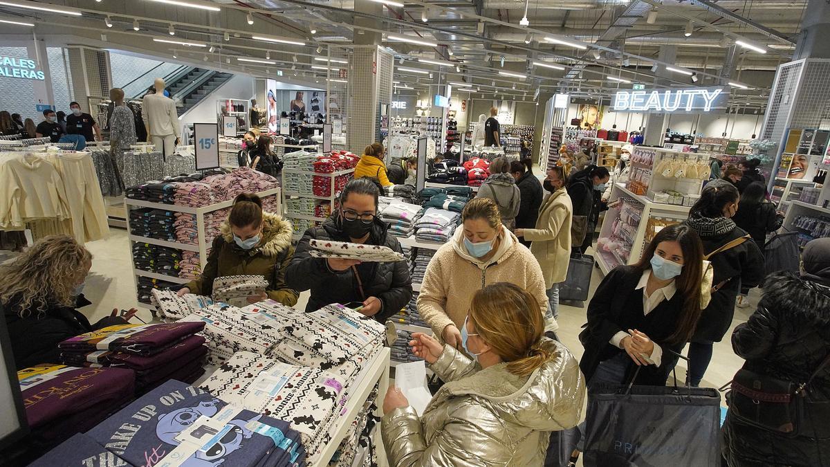 Així és la botiga Primark de l'Espai Gironès