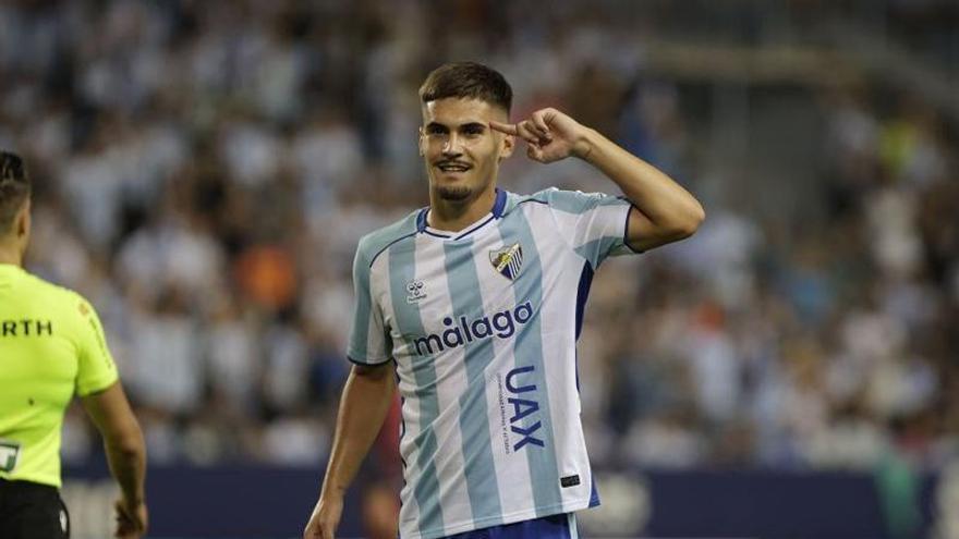 Chupe castiga y seduce al Deportivo: tres goles y una predilección