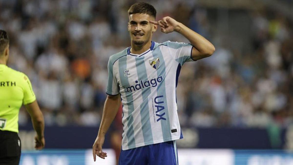 Chupe castiga y seduce al Deportivo: tres goles y una predilección
