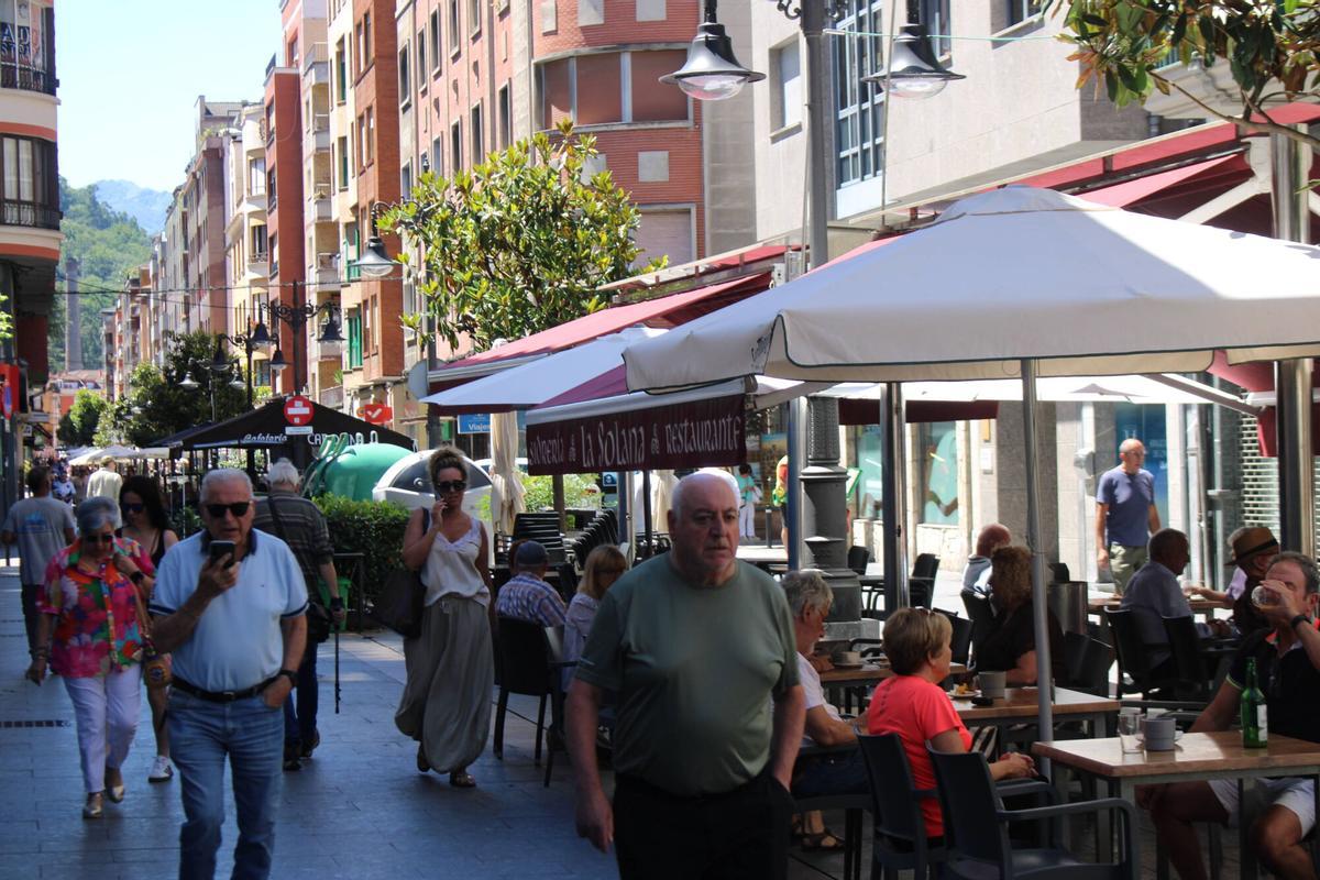 Contenedores Calle Jerónimo Ibrán de Mieres
