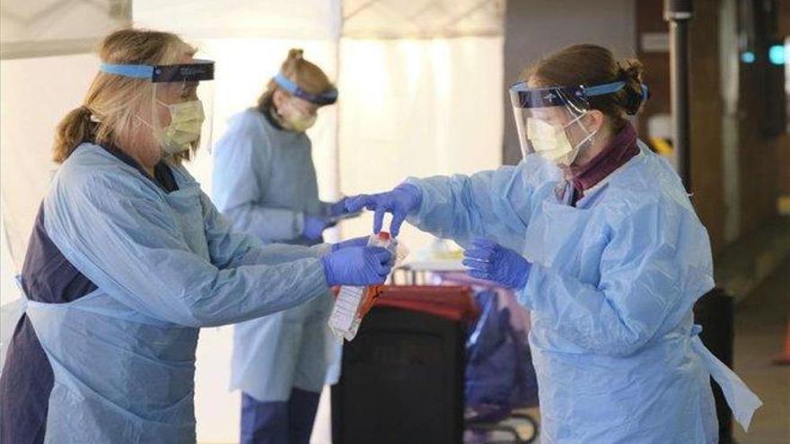 EEUU aplica sangre de pacientes recuperados de coronavirus en enfermos