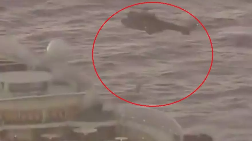 Así fue el rescate de una crucerista en Canarias