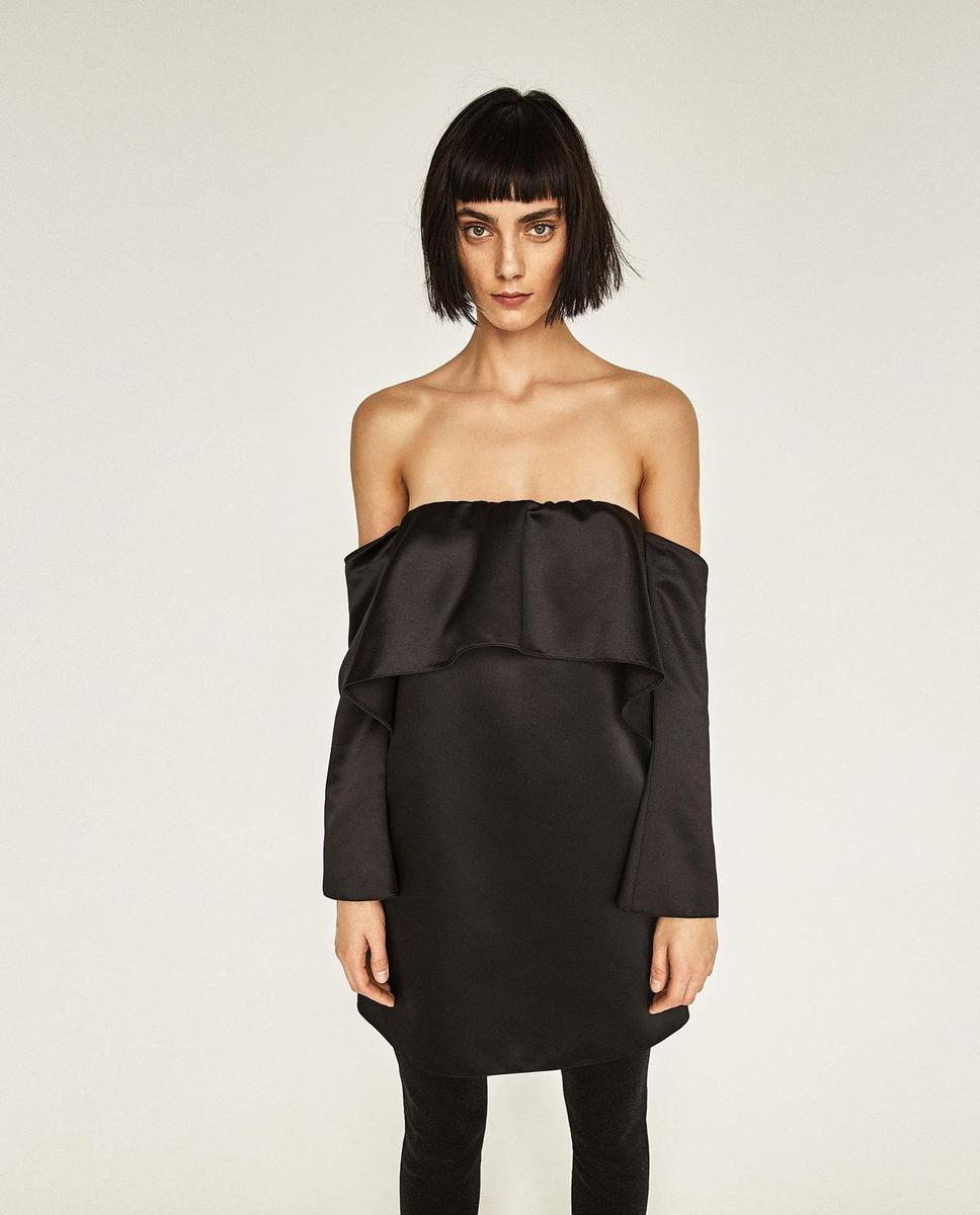 Vestido escote 'off the shoulders', Zara