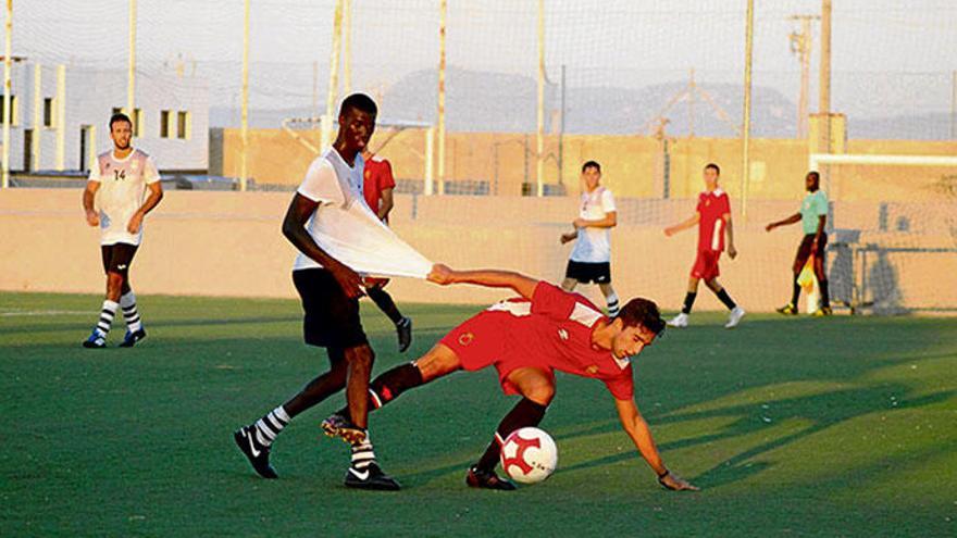 Auch die Amateure auf Mallorca kämpfen mit allen Mitteln.