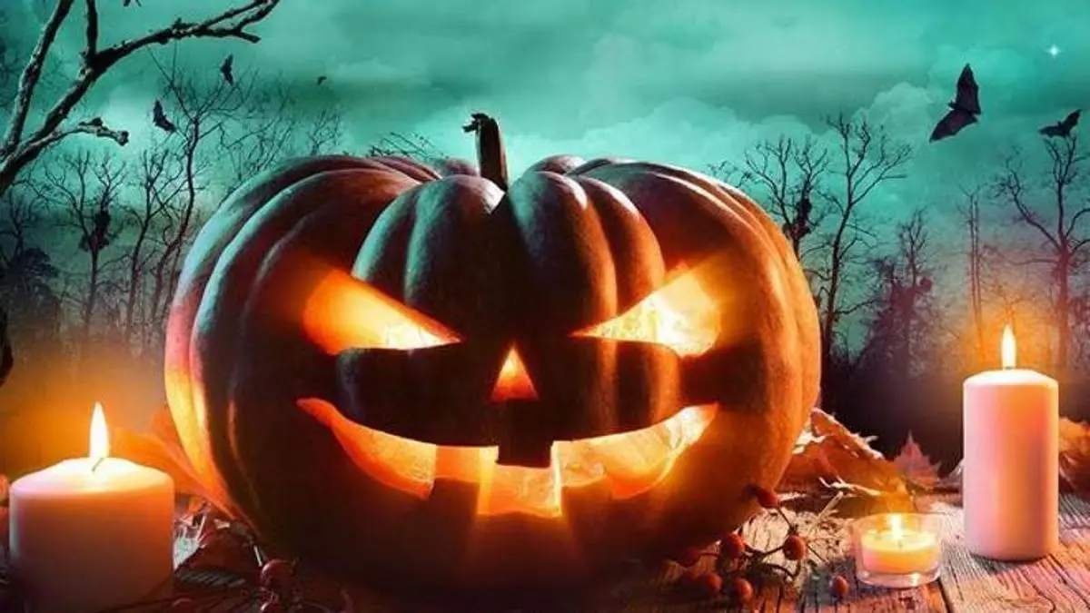 Halloween al volante: las multas de hasta 200 que pueden ponerte por conducir disfrazado