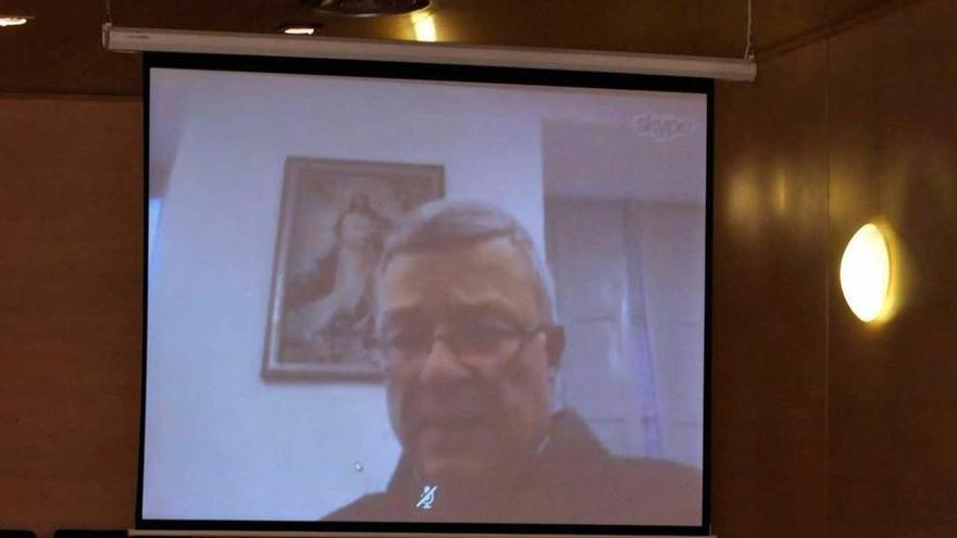 Santiago Agrelo, a través de videoconferencia, ayer, en Mieres.