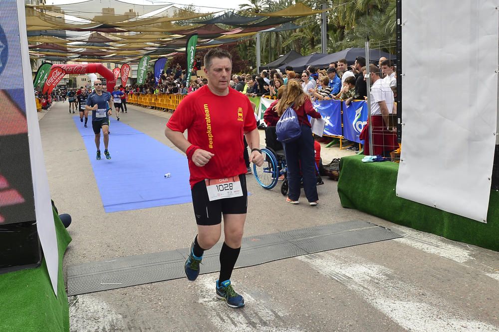 Las mejores imágenes de la Media Maratón de Elche