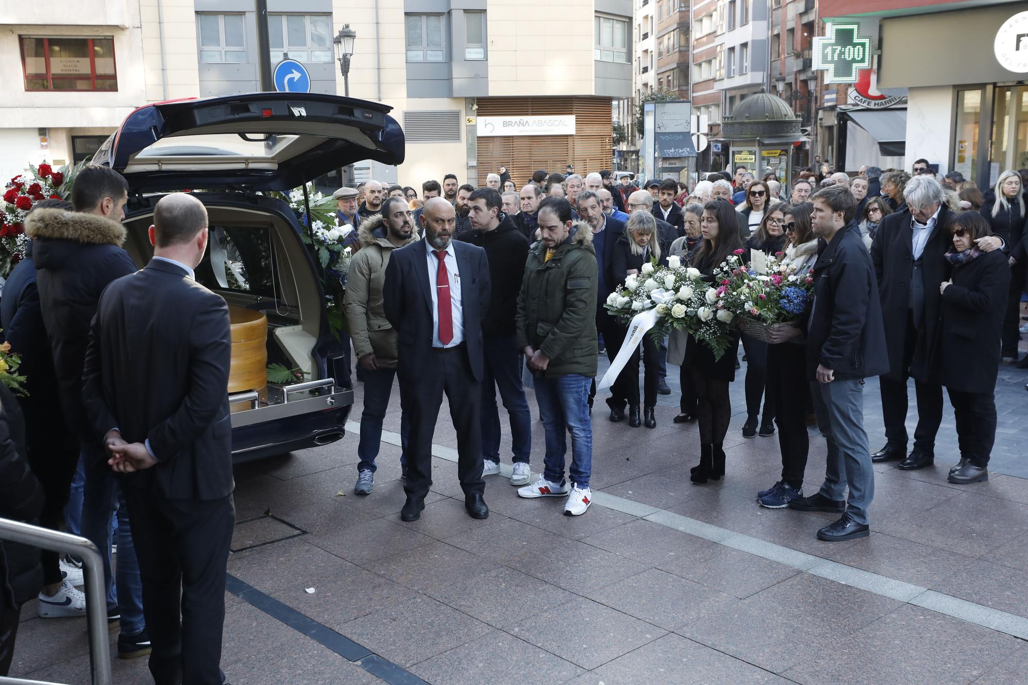 EN IMÁGENES: Así fue el emotivo funeral por Pelayo Novo en Oviedo