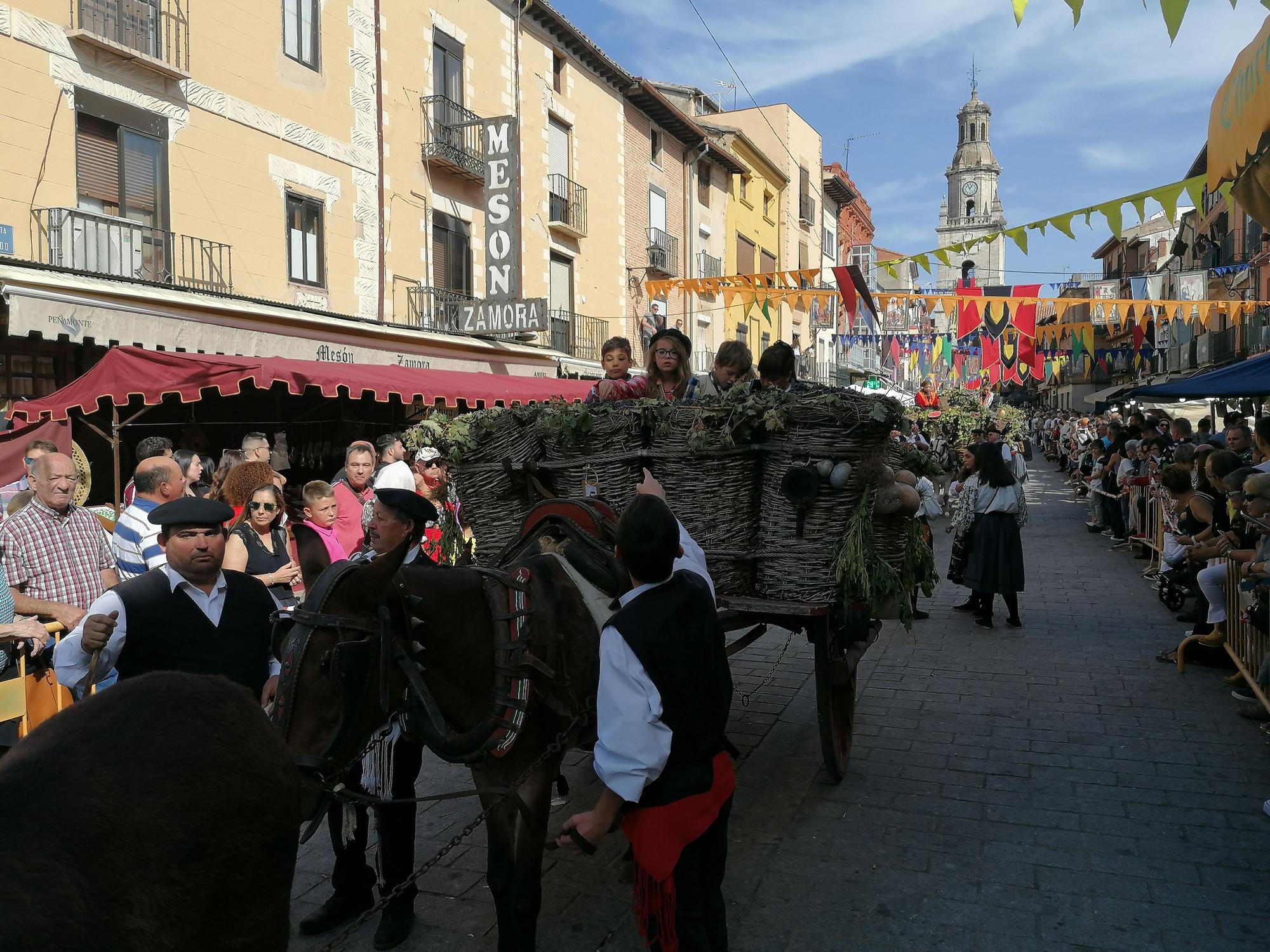 Toro revive el desfile de carros de Vendimia