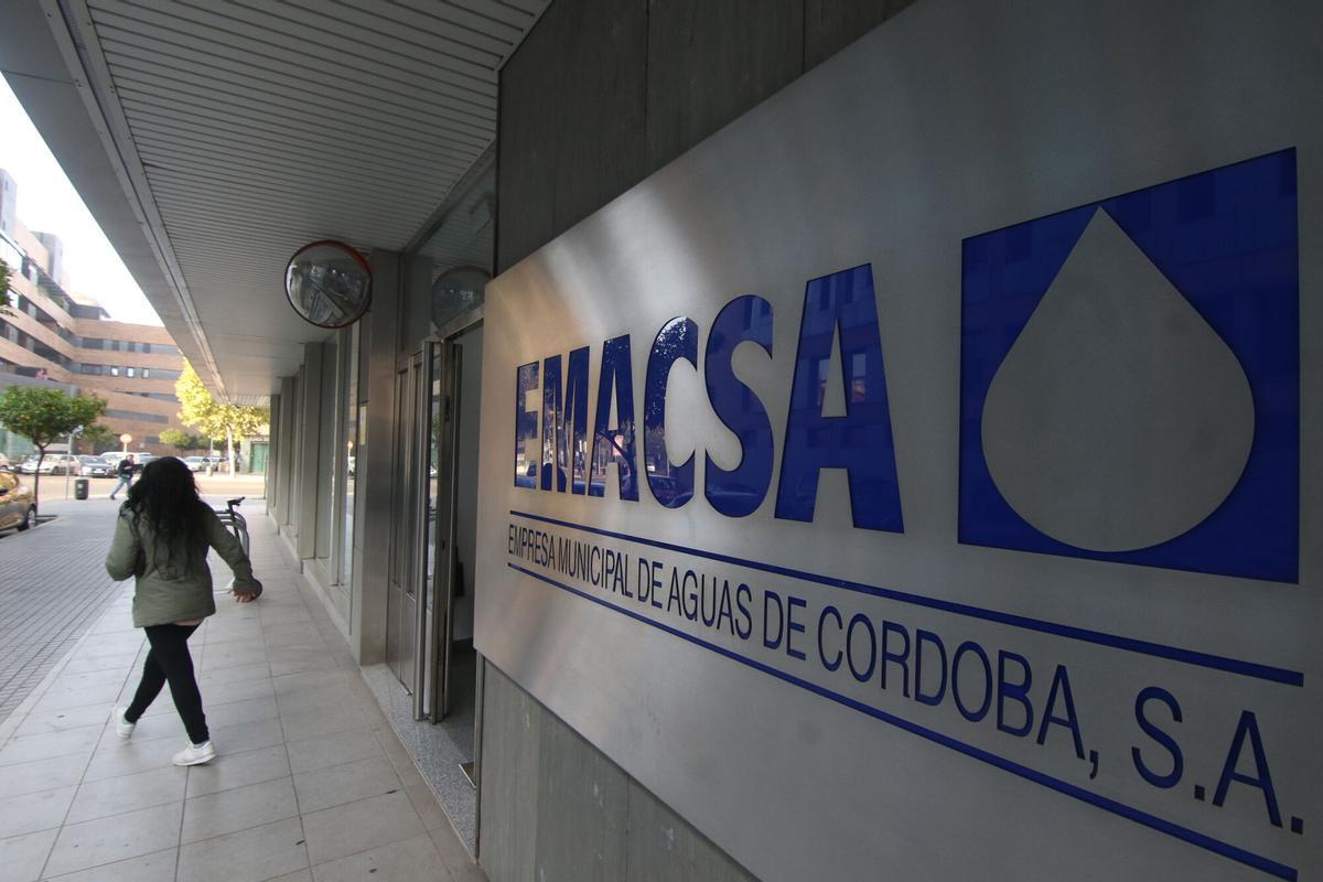 Fachada de la sede de Emacsa.