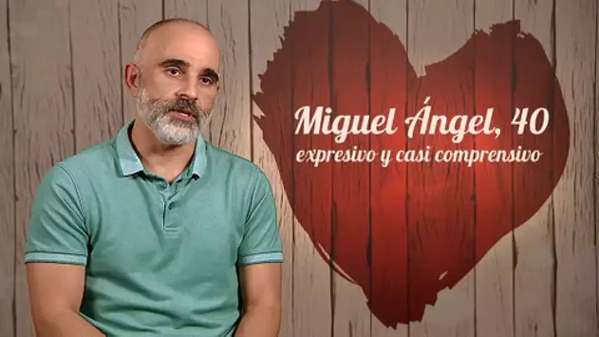 Un comensal de ‘First Dates’ respon al saber que la seva cita busca un home vegà: «No canviaré»