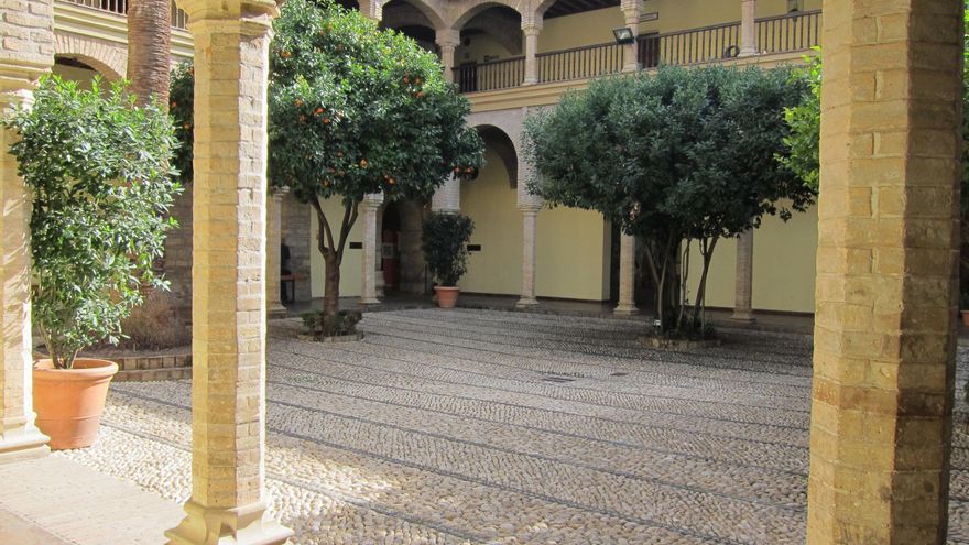 El PSOE de Córdoba denuncia &quot;dumping&quot; del Ayuntamiento en la oferta para congresos