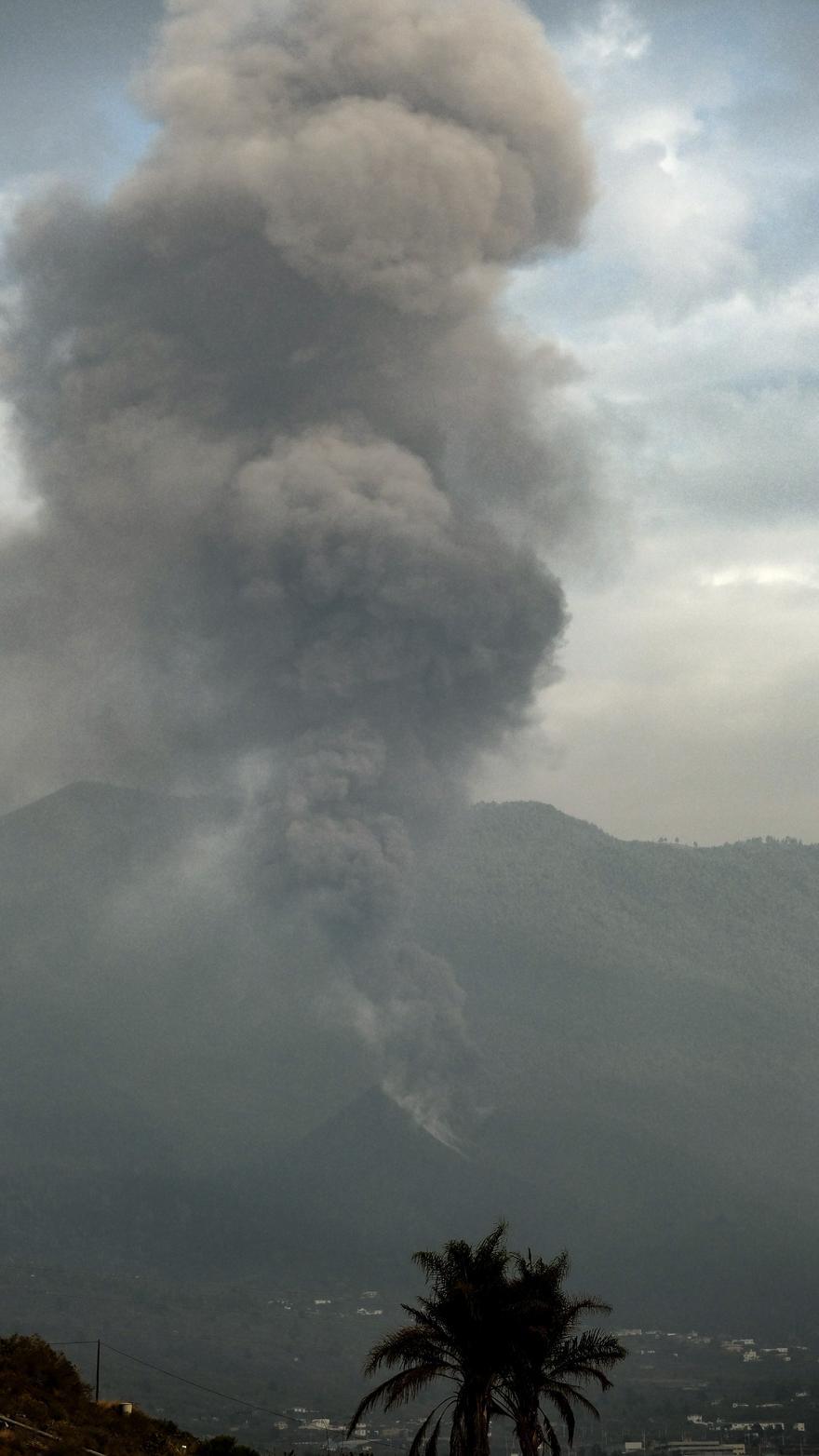 ERUPCIÓN VOLCÁN CUMBRE VIEJA