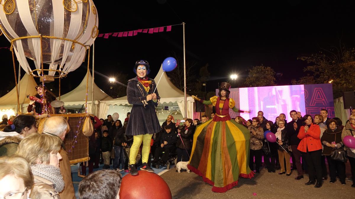 Los espectáculos de payasos son uno de los clásicos del festival.