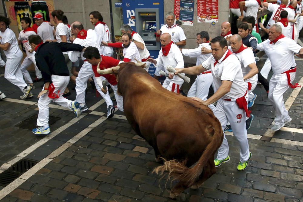 Segundo encierro de los Sanfermines 2016