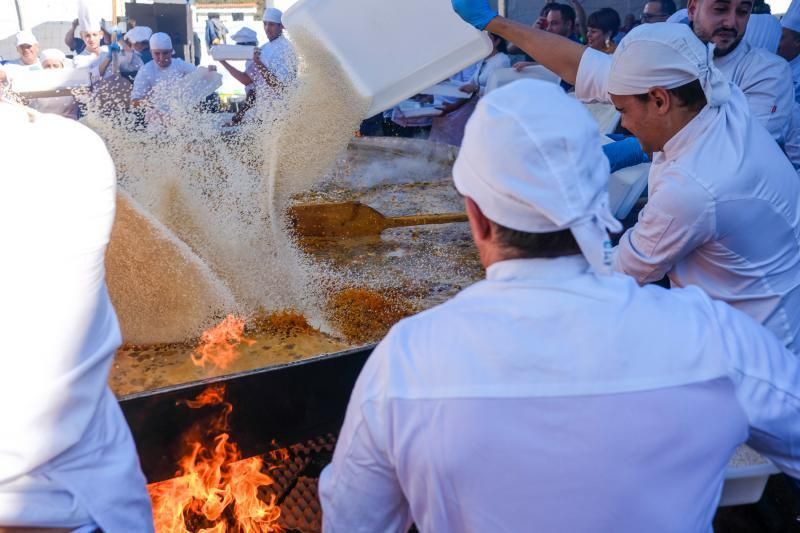 Macropaella popular en Fontanales