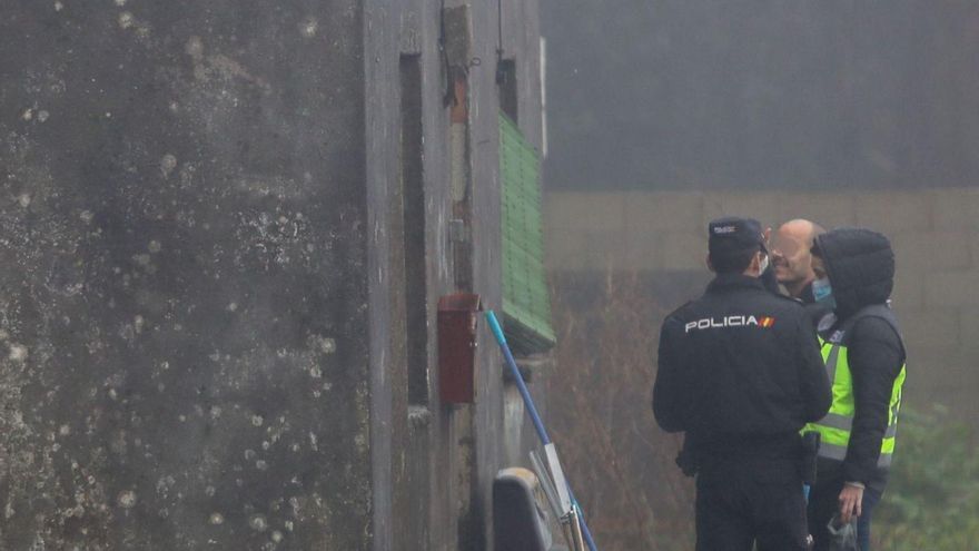 Detienen a tres personas por una plantación de marihuana en Vilanova