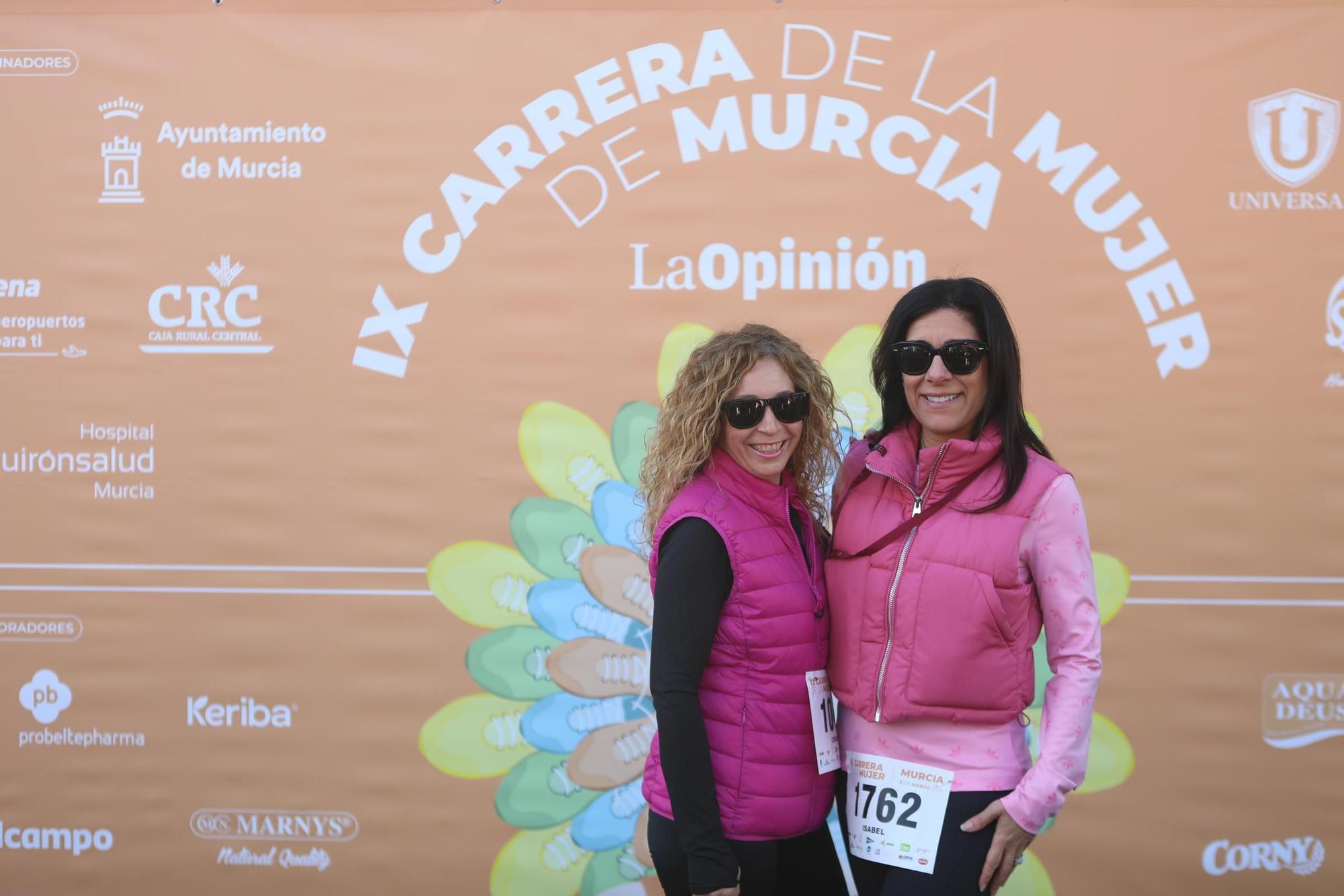 Carrera de la Mujer: así han posado las corredoras en el photocall antes de la salida