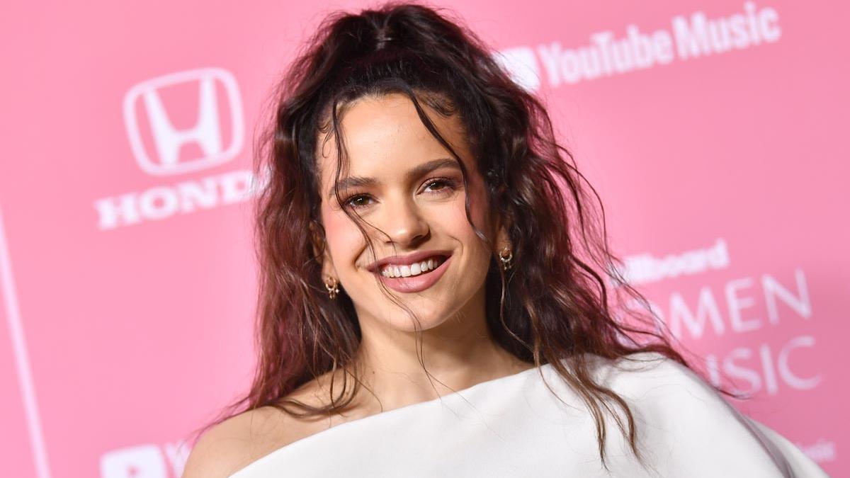 Rosalía presume de pelazo ondulado en los premios Billboard Women In Music 2019