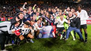 Los jugadores del Hercules celebran su gesta