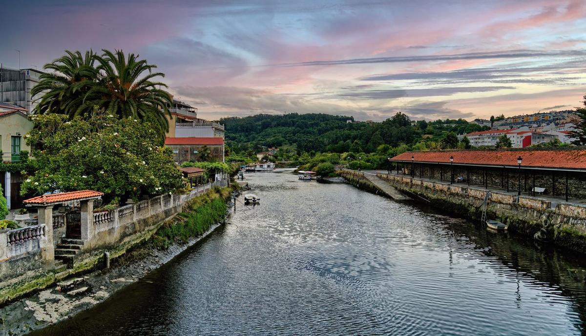 Betanzos - Ría con barcas