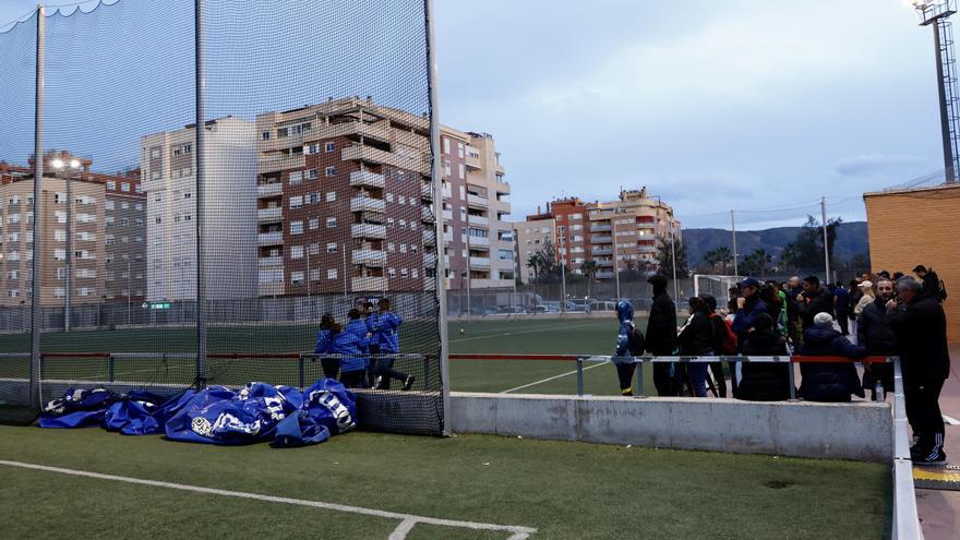 En la UCI el niño al que le cayó encima un hinchable en un torneo de fútbol en Murcia