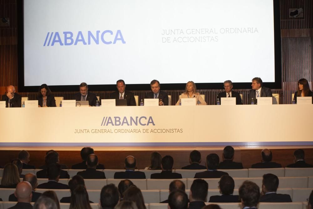 Junta de accionistas de Abanca en A Coruña