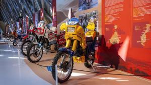 Reinas del desierto: la memoria del Dakar toma Zaragoza