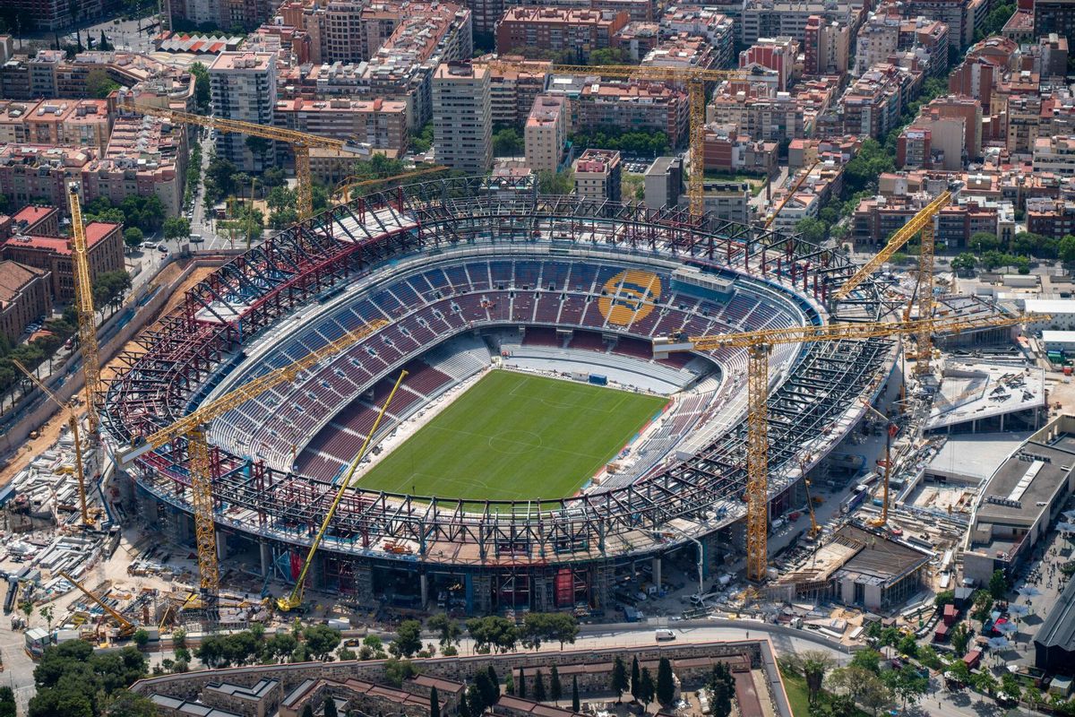 La Junta Directiva del Barça visita las obras del Spotify Camp Nou
