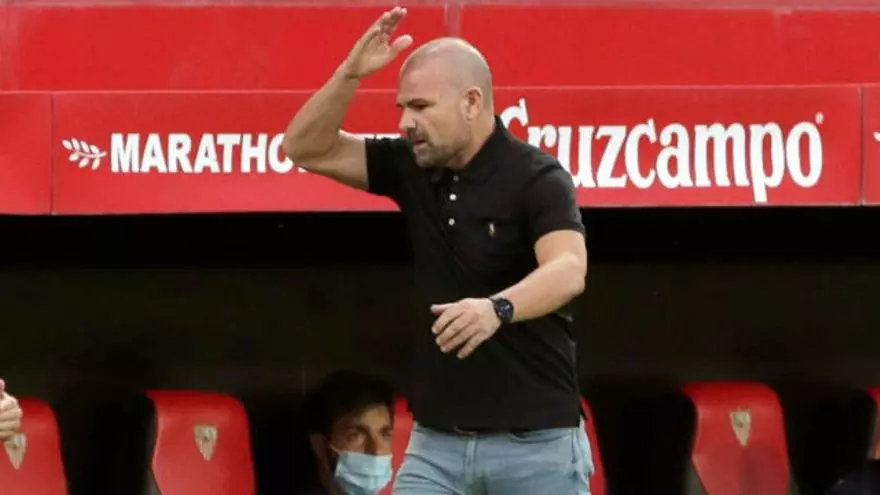 Paco López, sobre la posible salida de Campaña: ¿No hay nada de nada¿