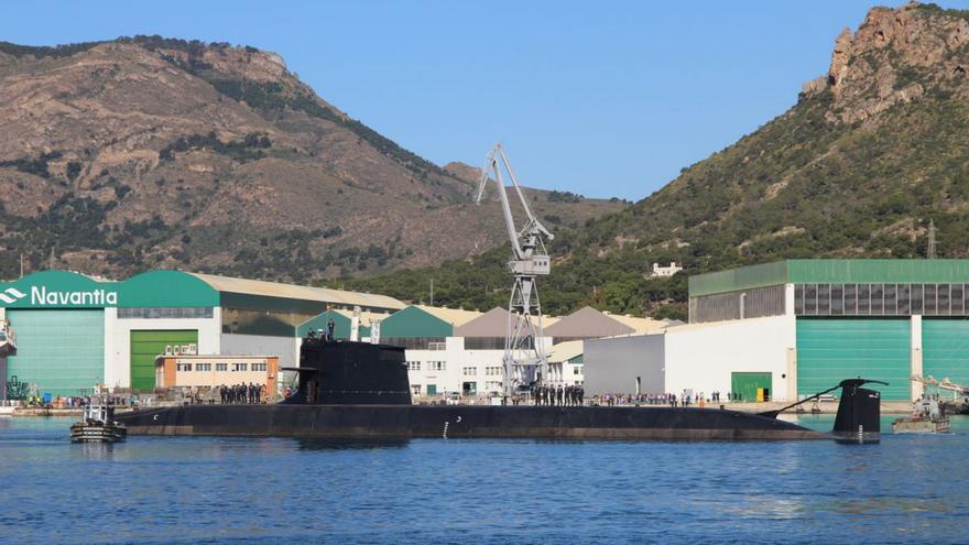 En el entorno de la Escuela Técnica Superior de Ingeniería Naval y Oceánica (ETSINO), se encuentra el Astillero de Navantia, donde se fabrican los submarinos S80. | UPCT