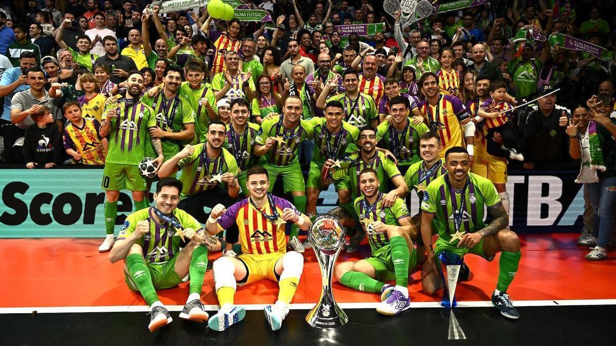 El Illes Balears Palma Futsal festeja en Le Mans su tercera Champions seguida