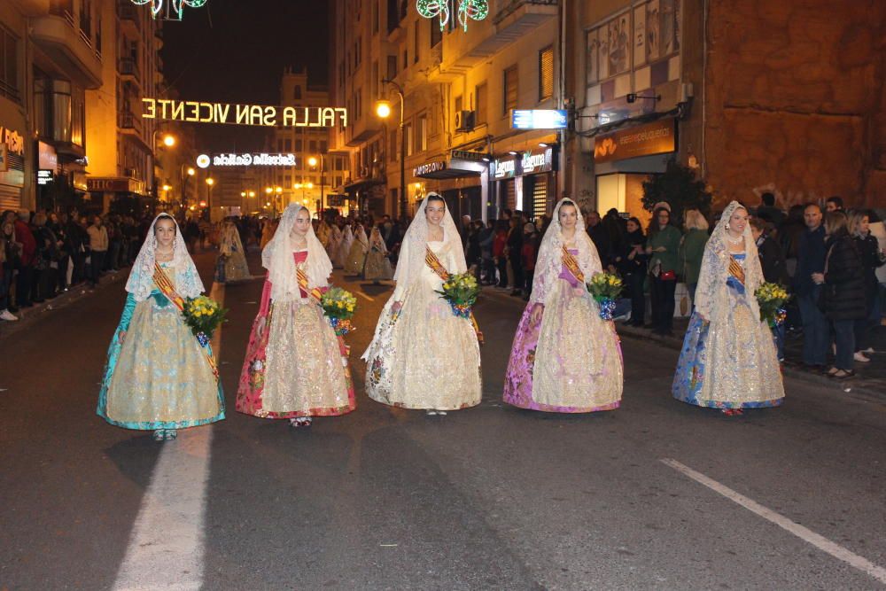 Así desfiló Clara María Parejo en la Ofrenda