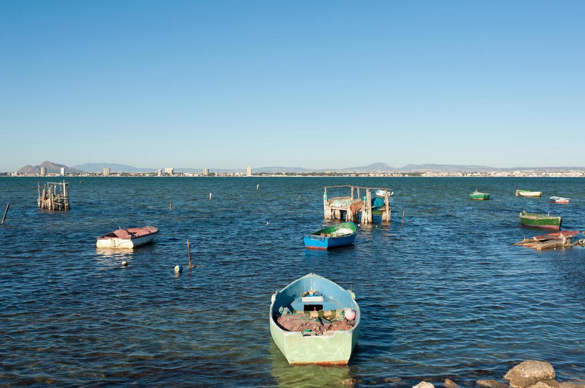 Barcas de pesca en el Mar menor