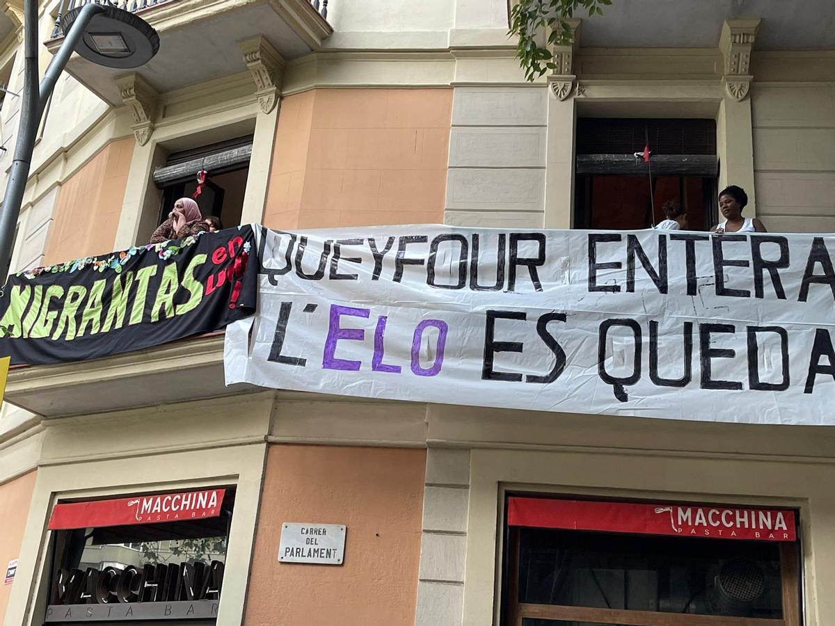 Movilización activista y polémica detención en un desahucio en la calle Parlament Movilización activista y polémica detención en un desahucio en la calle Parlament