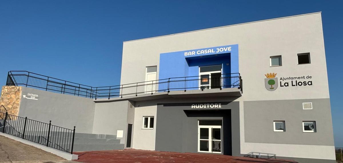 La Llosa busca nuevos gestores para el Bar del Auditorio y el Casal Jove.
