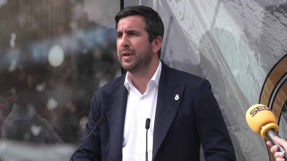 Enrique Riquelme: "Estas elecciones son directamente un referéndum sobre la venta del Real Madrid"