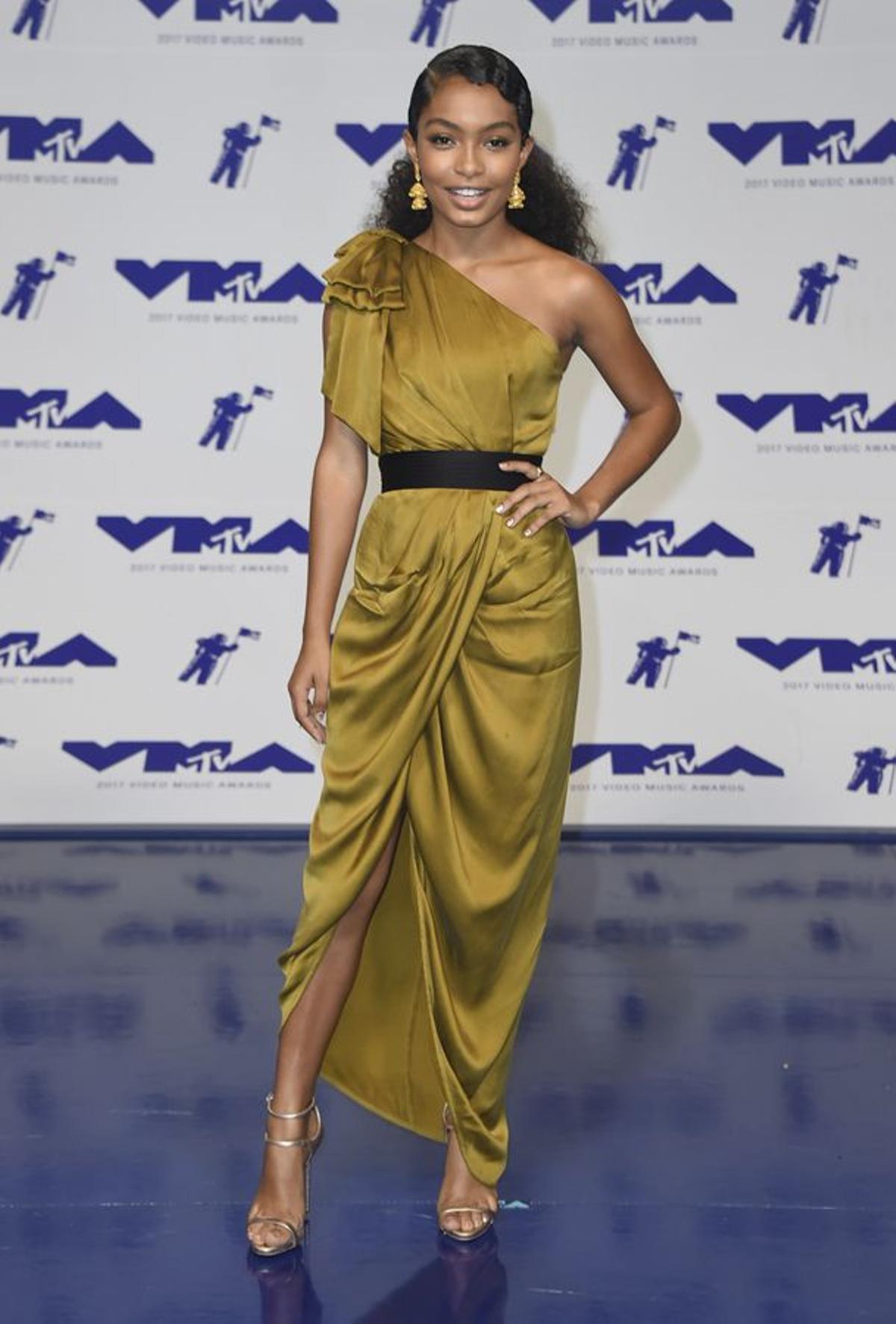 Yara Shahidi en los MTV Video Music Awards 2017