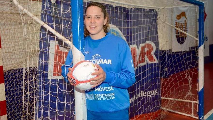 Silvia Aguete antes del entrenamiento del Poio Pescamar de ayer. // Rafa Vázquez